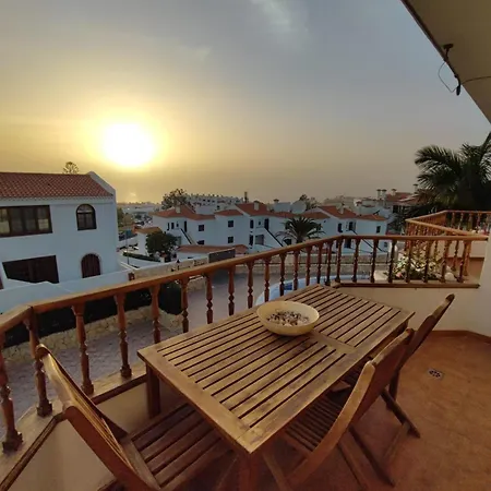 With Pool At Bounganvillas San Eugenio Apartment Costa Adeje (Tenerife)