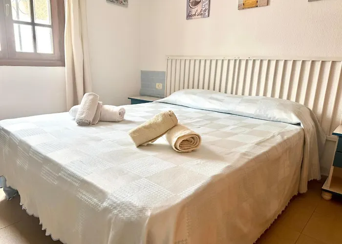 Apartamento One-bedroom With Pool At Bounganvillas San Eugenio *