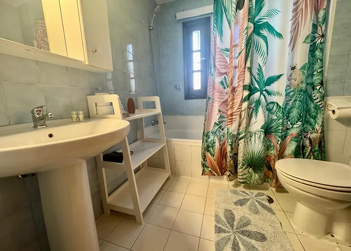 One-bedroom With Pool At Bounganvillas San Eugenio Apartament Costa Adeje (Tenerife)