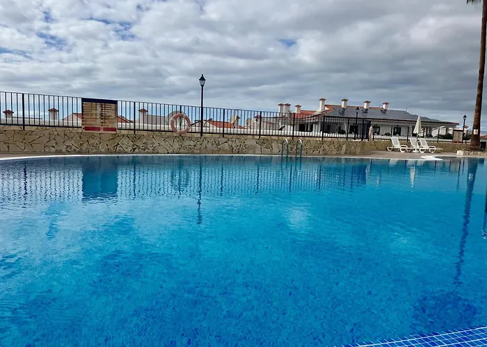 One-bedroom With Pool At Bounganvillas San Eugenio Apartament *